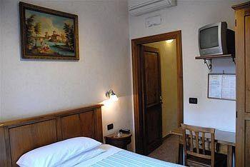 Margaret Hotel