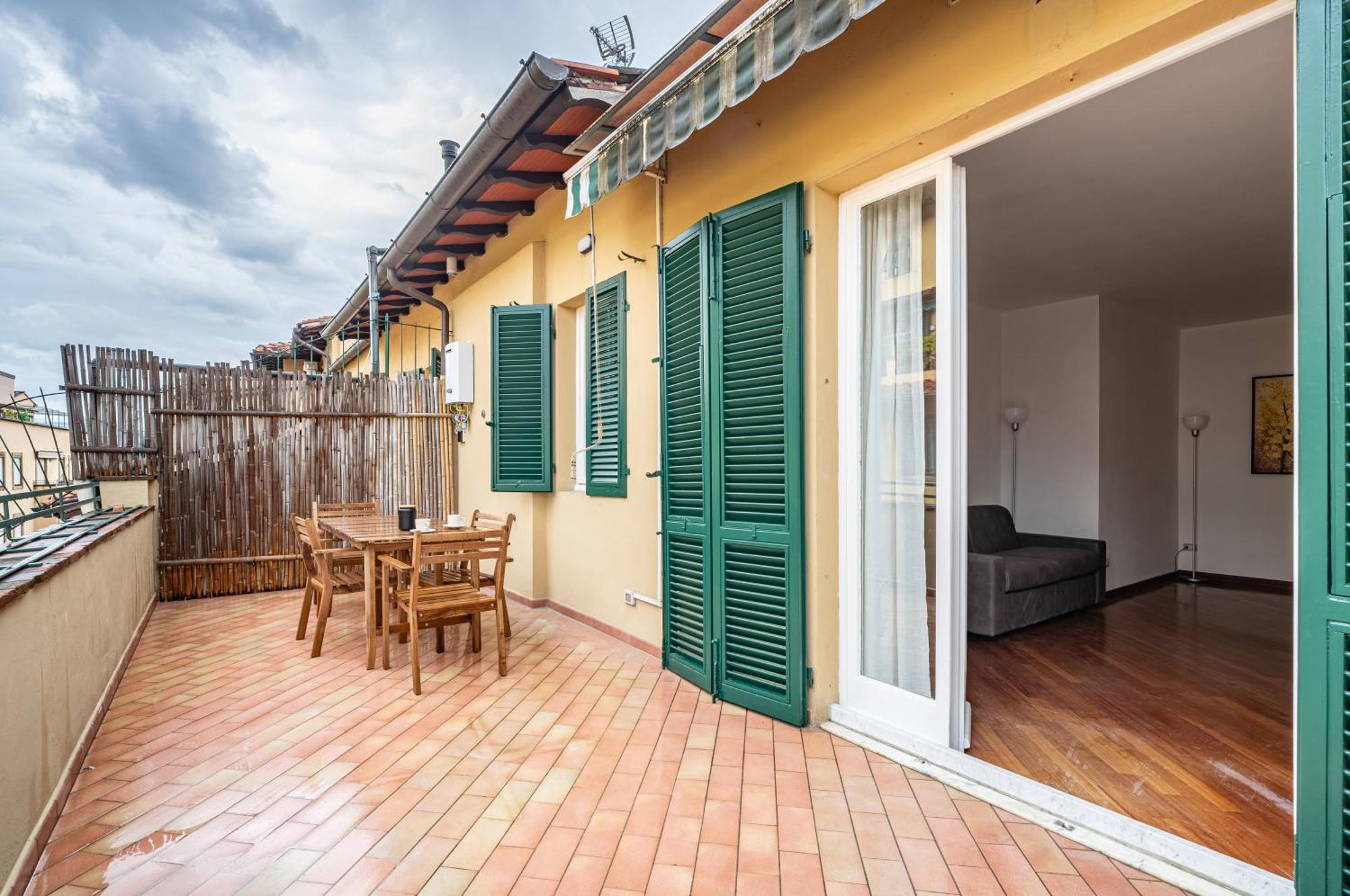 Apartment Your Gems - Ponte Vecchio