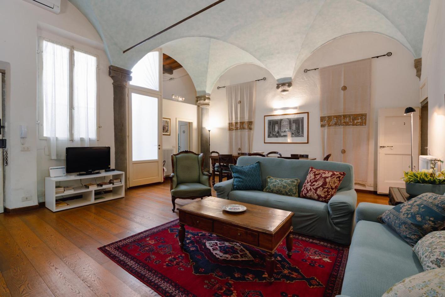 Piazza Dei Ciompi With Private Garden Apartment *