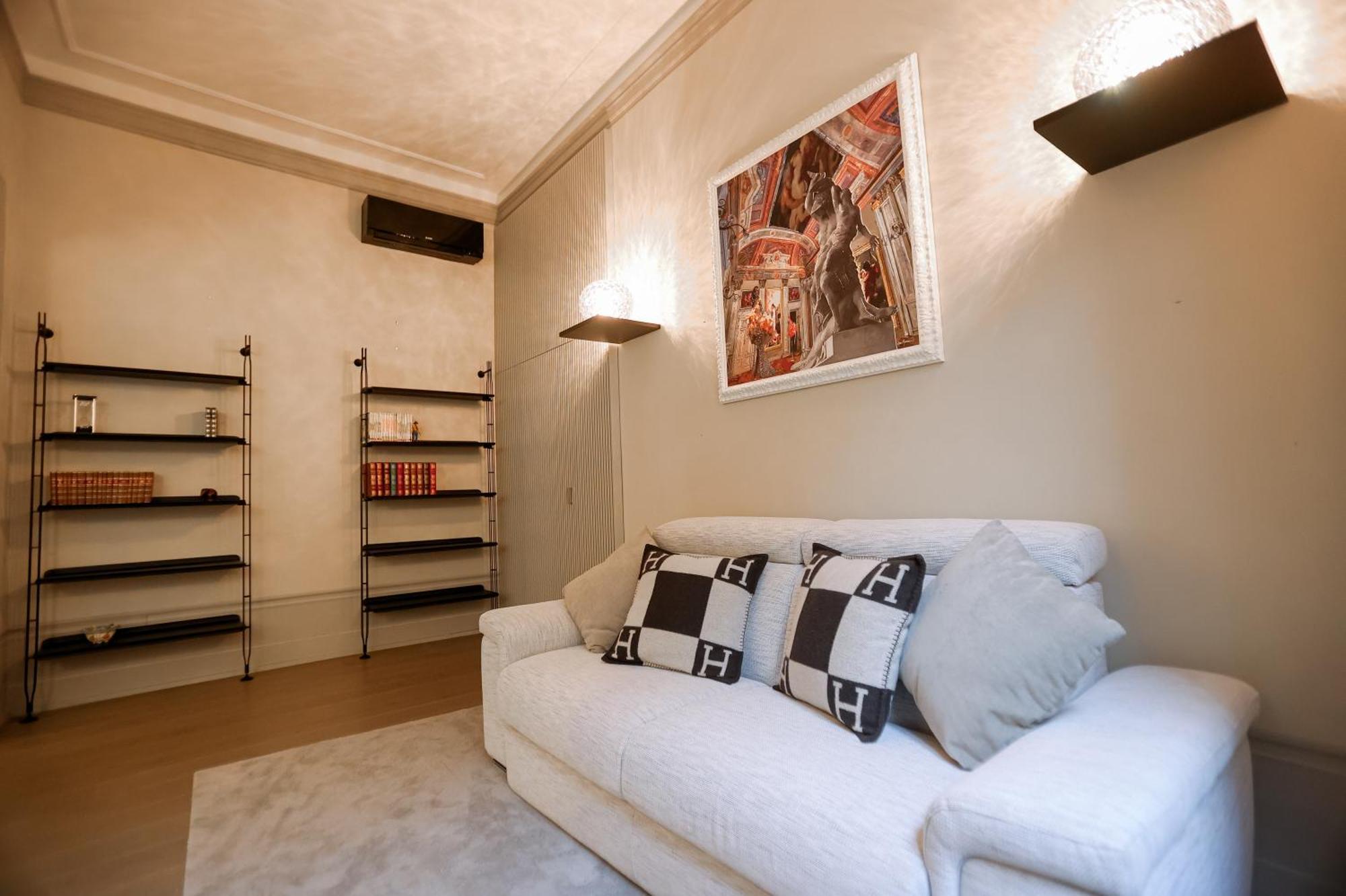 2 Min Duomo - Chic Novella - Parcheggio Appartement