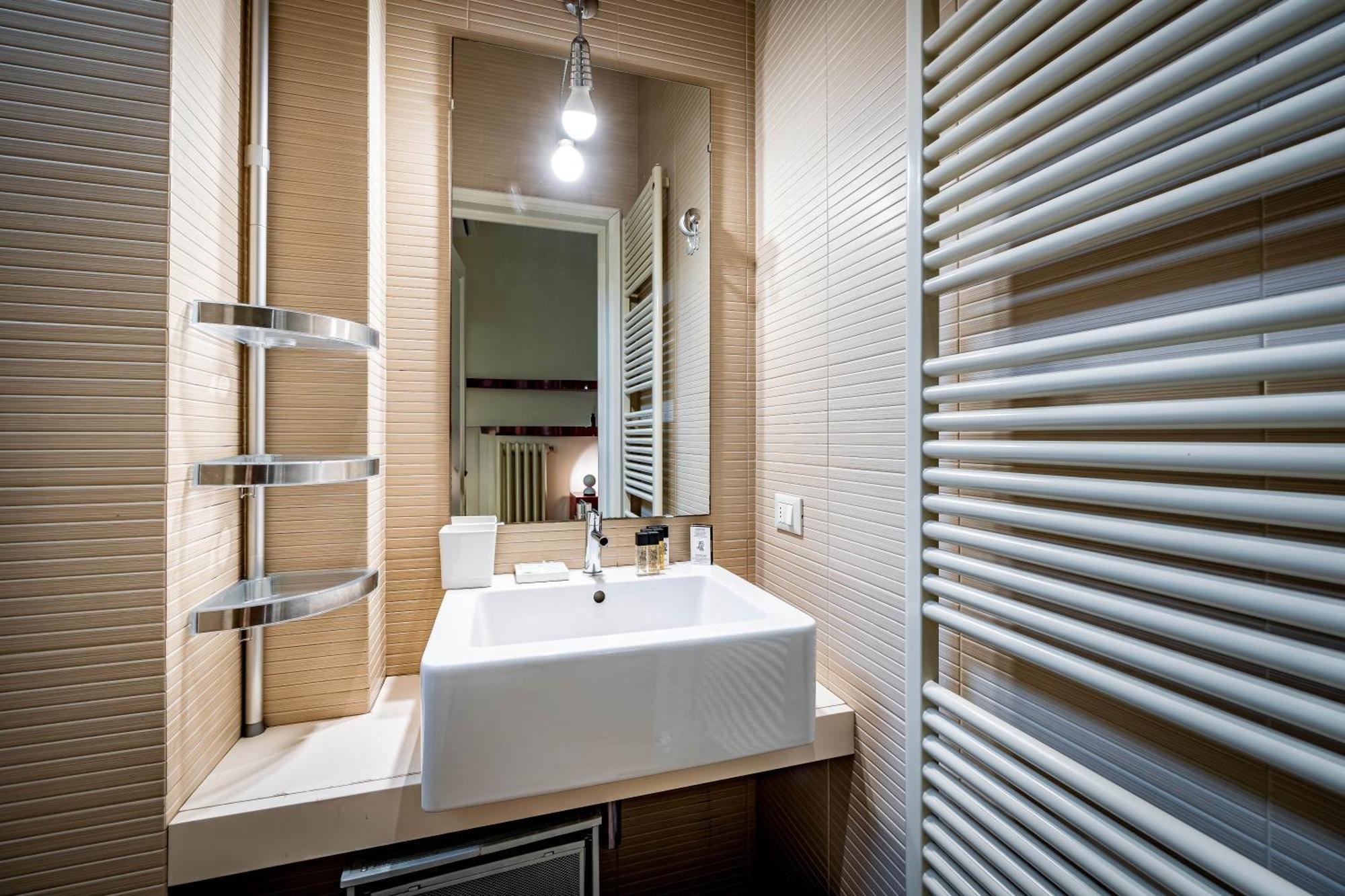 Yd Servi Apartment *