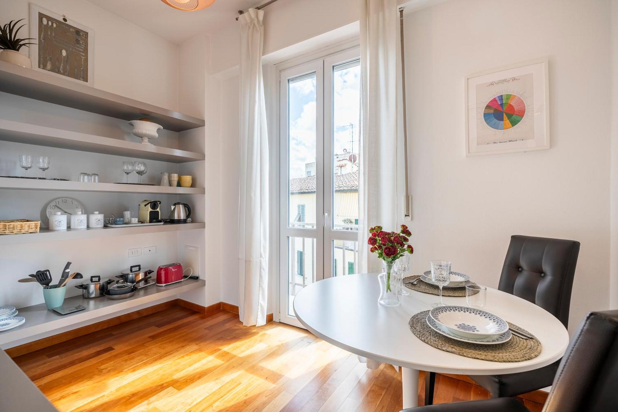 The Luxor - Angelico Apartment *