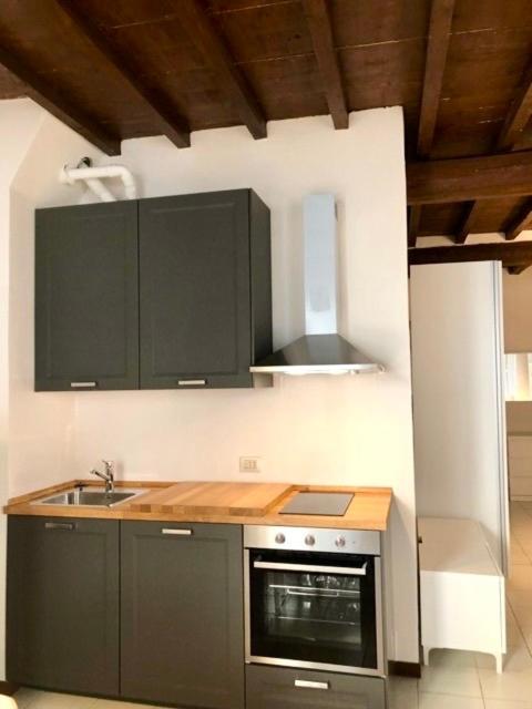 Duomo Flats By Rebnb Apartamento *