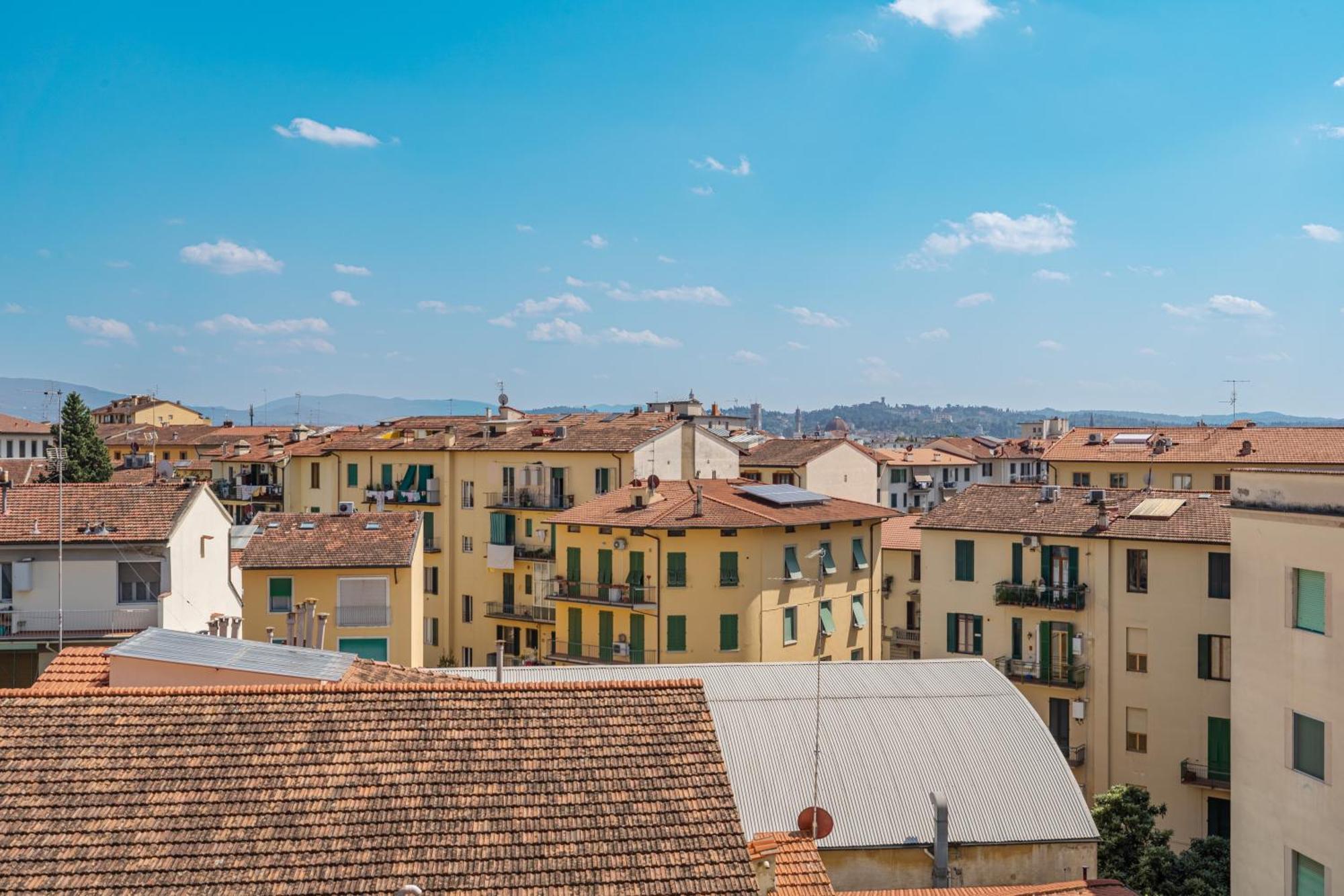 Moderno Quadrilocale, Ultimo Piano Apartment Florence