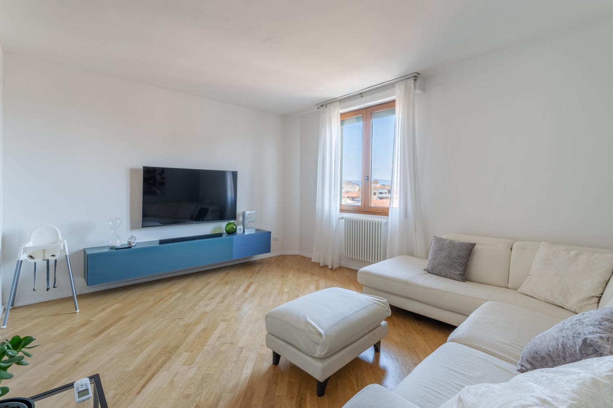Apartment Moderno Quadrilocale, Ultimo Piano *