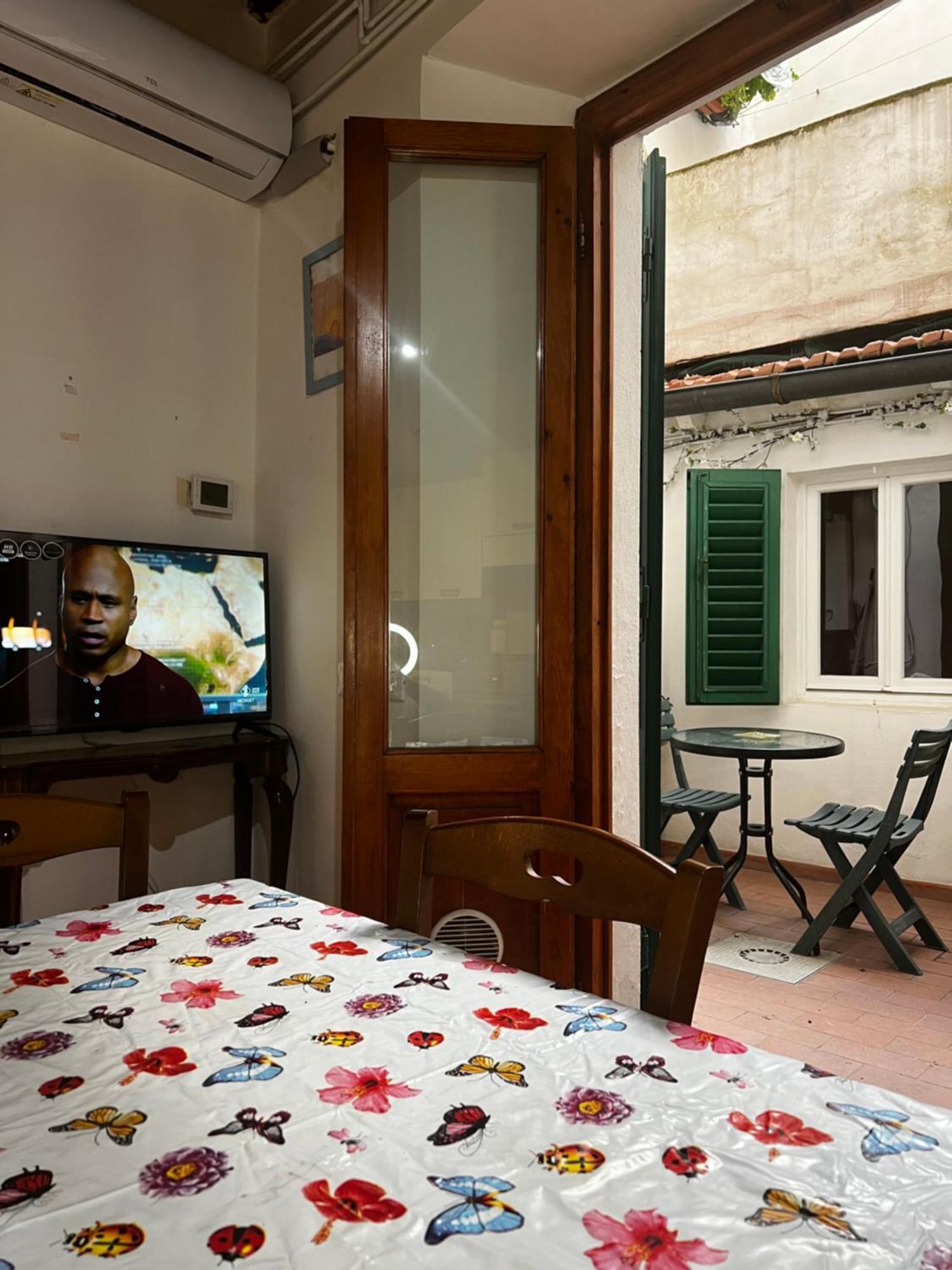 The Love's Nest In Wi-fi , Air Conditioning Apartamento Florença
