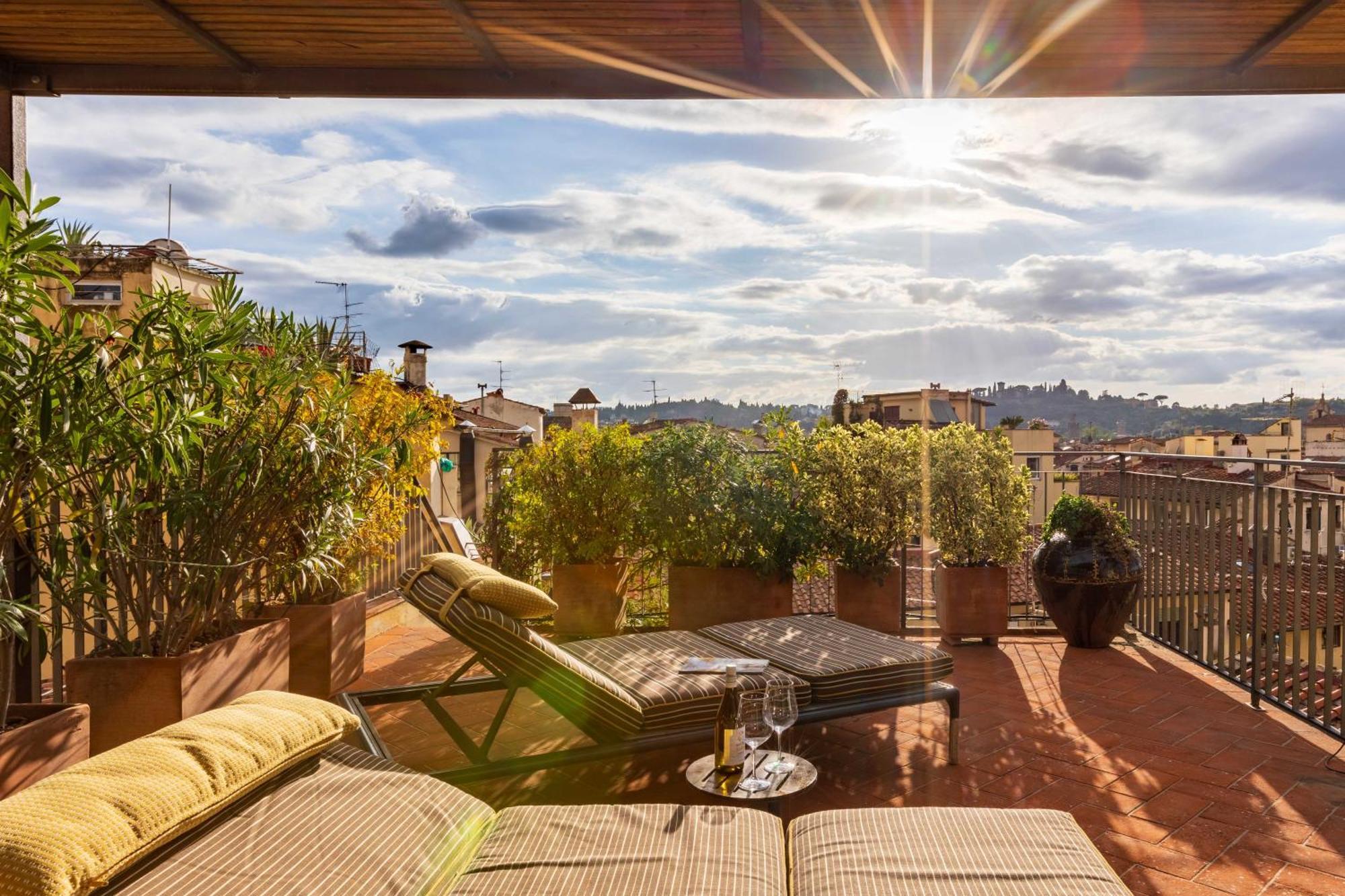 Design Unit With Incredible View Florence