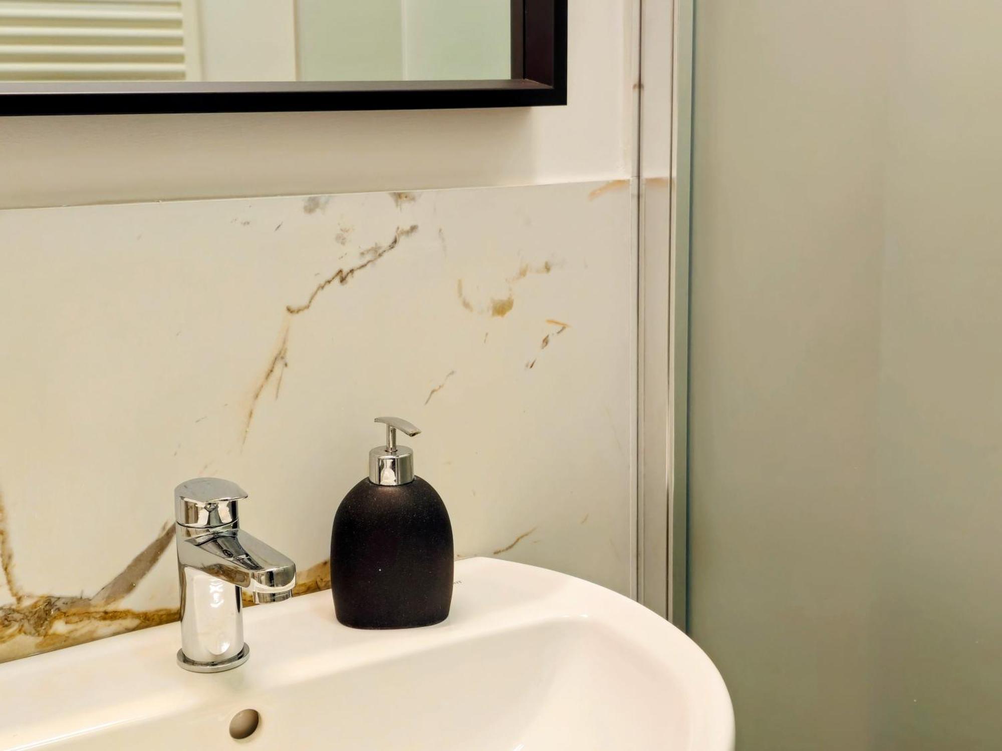 Nuovissimo - La Marmotta Apartamento