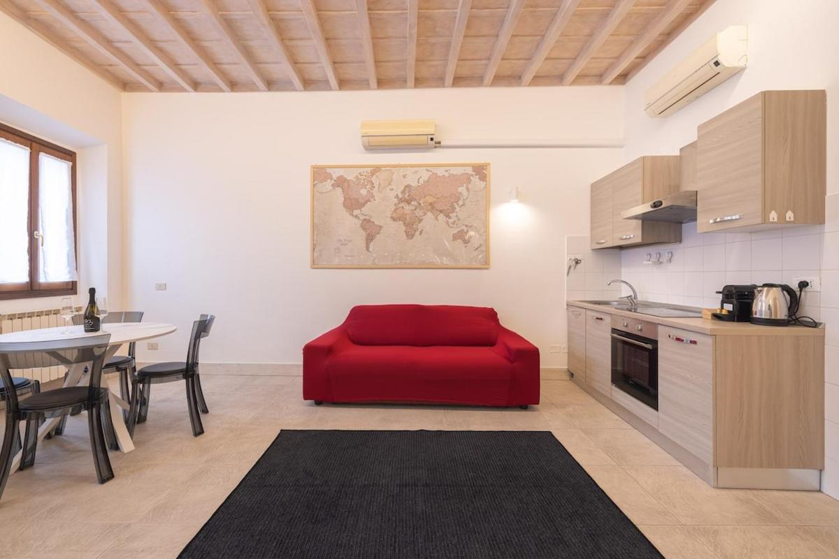 Strozzi Travel Appartement *