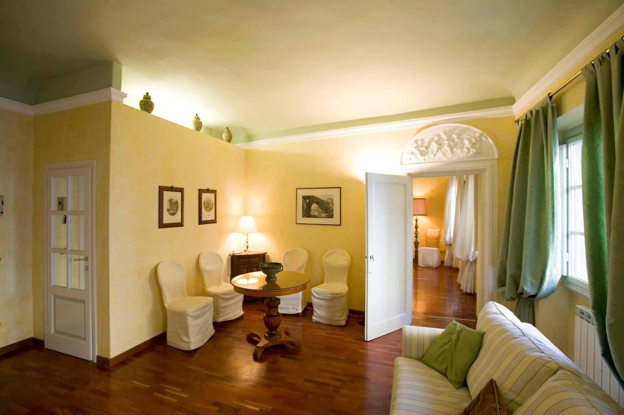Palazzo Bianchini * Florence