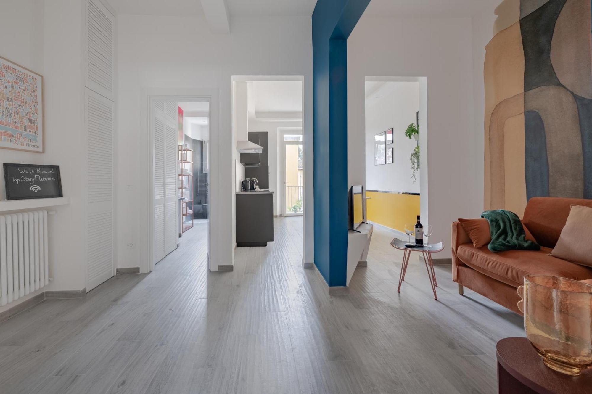 Via Pollaiolo, 55 - Charming - Comfort E Stile A 350mt Dal Tram! First Floor With Elevator And Car Places On Street Apartment Florenz