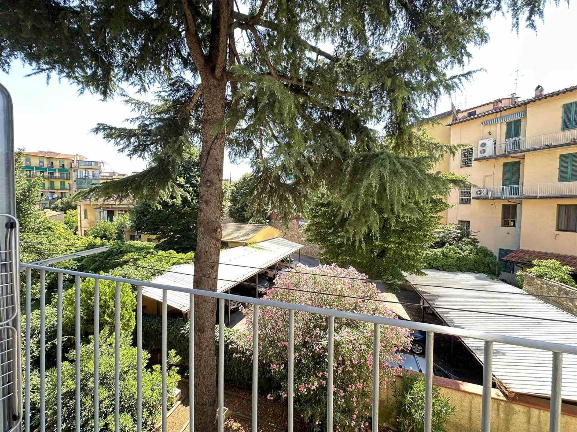Appartement Borgo Verde-5 Minutes From The Station Florence