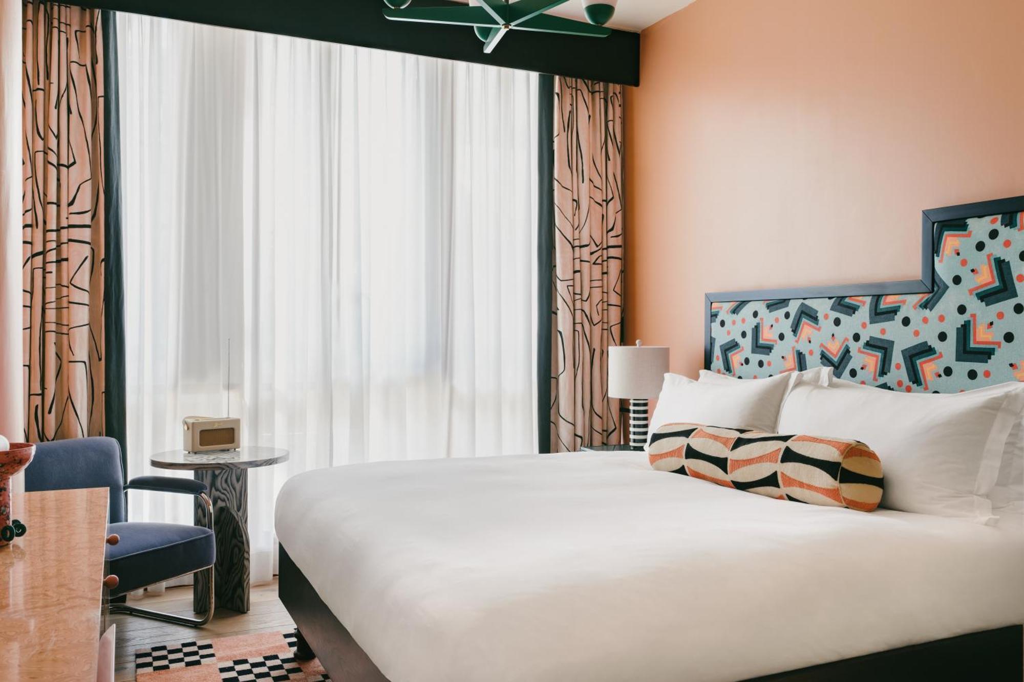 The Hoxton, 4*