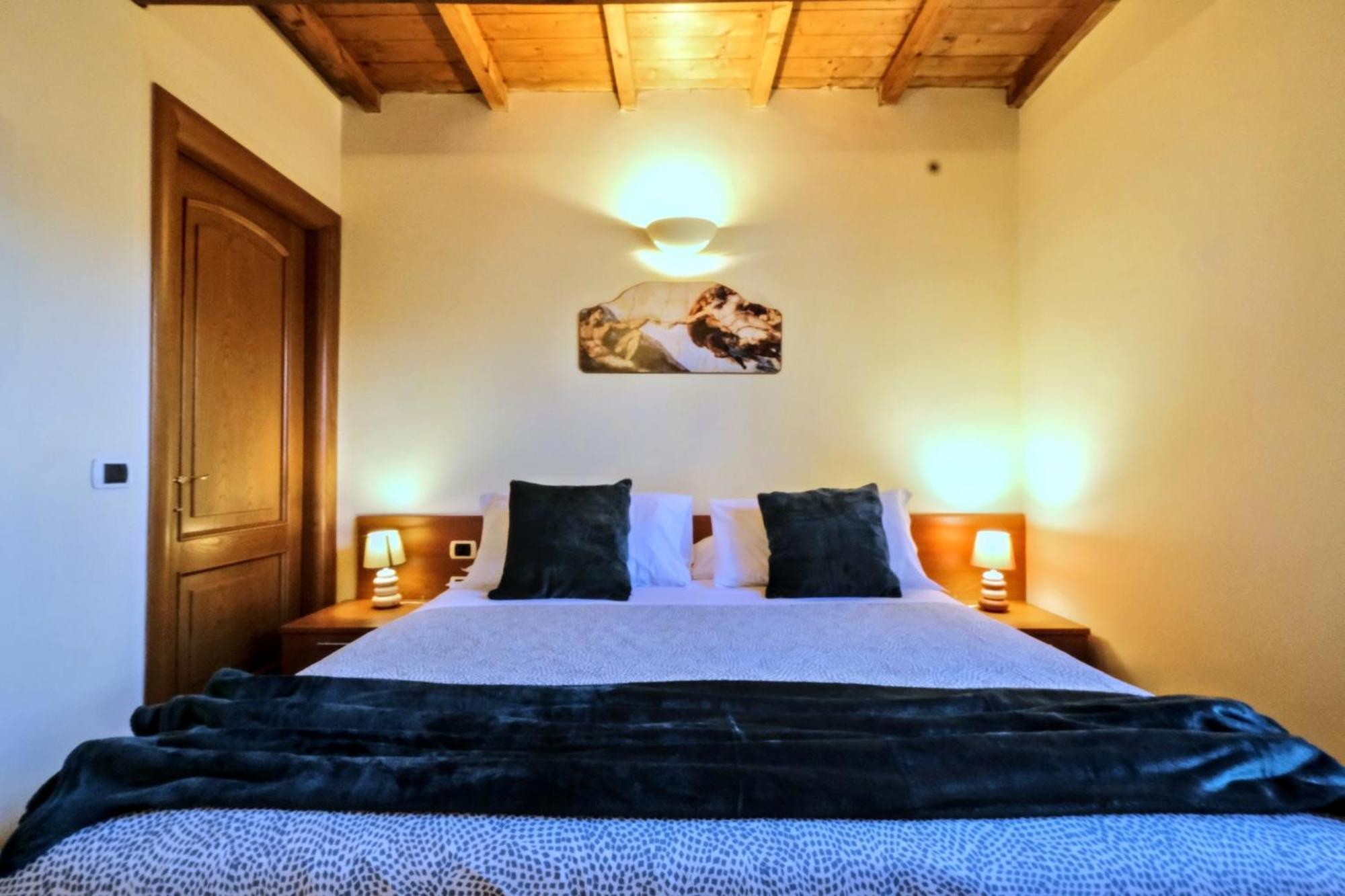 Wine Barbaresco Appartement Florence