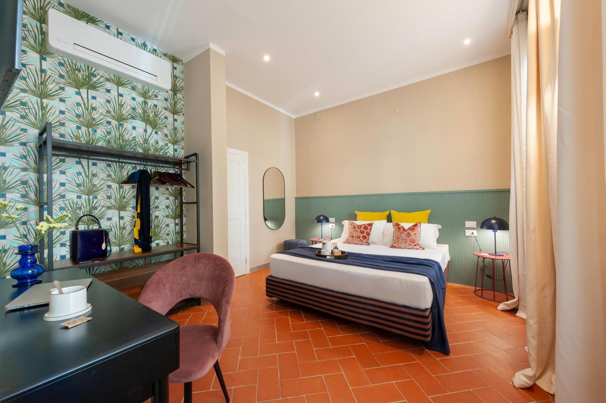 La Corticina - & -