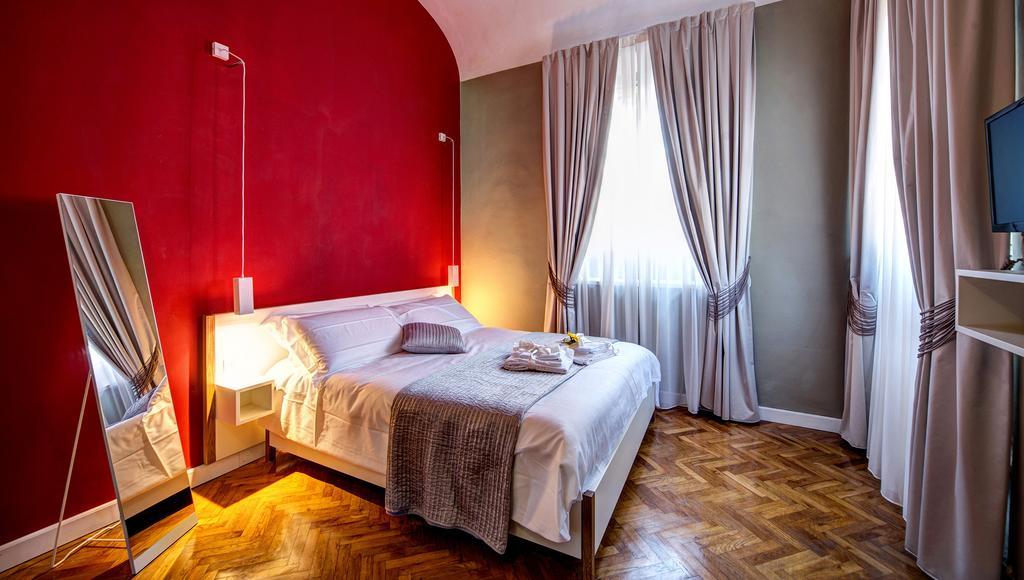 Bed & Breakfast Residenza D'epoca Visacci 5*