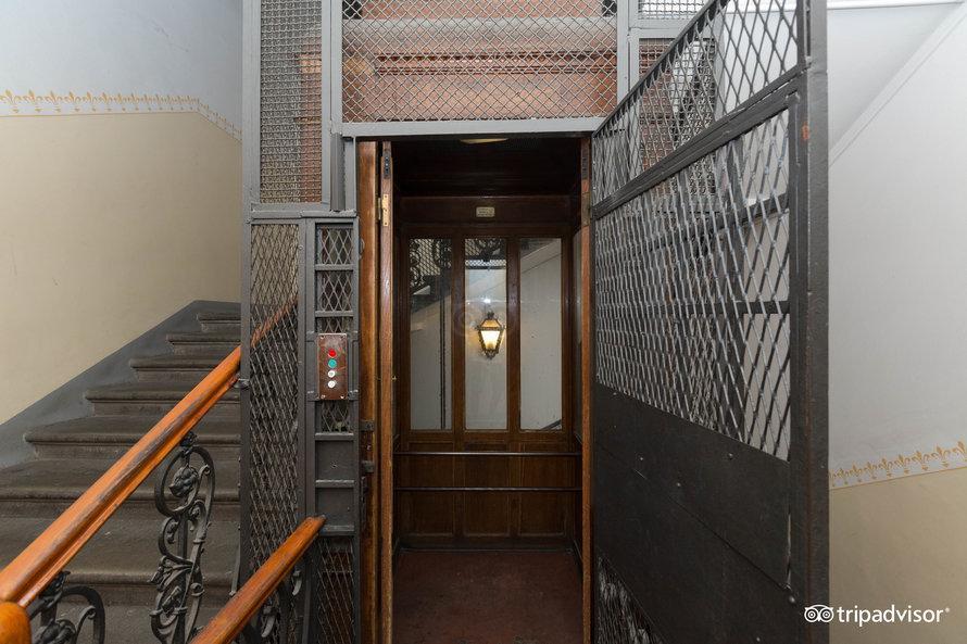 Desirèe Hotel 3*