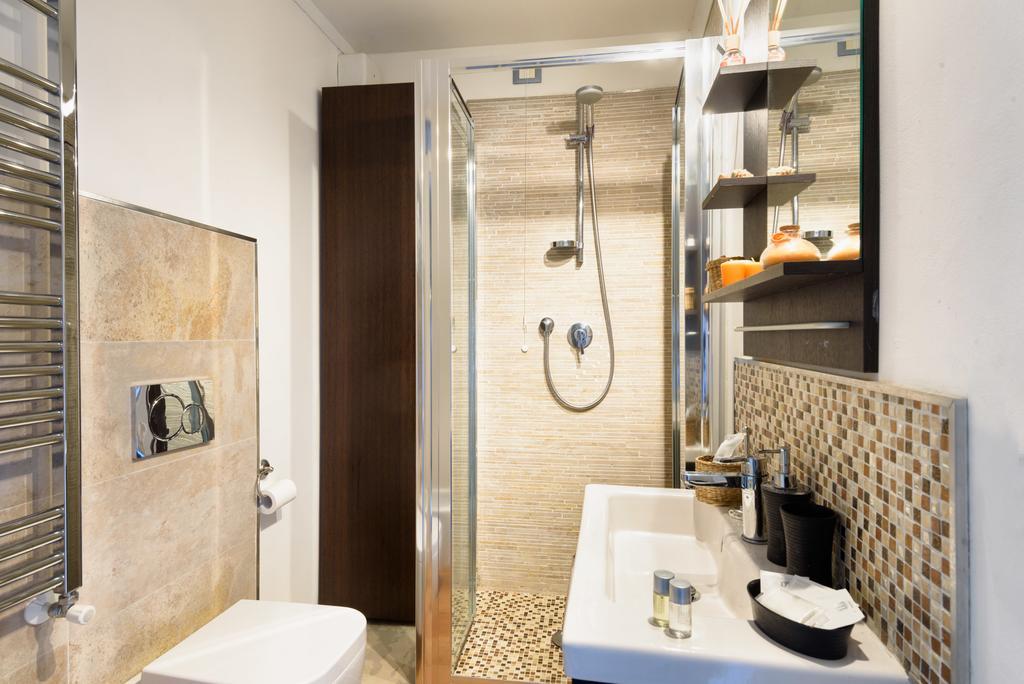 E Quindi Uscimmo A Riveder Le Stelle Apartment *