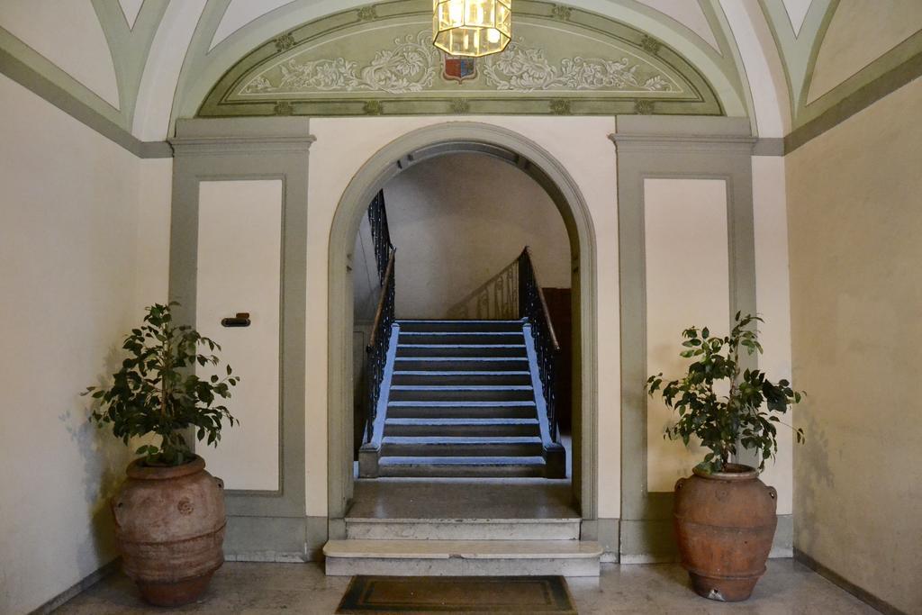 La Casa Degli Specchi *
