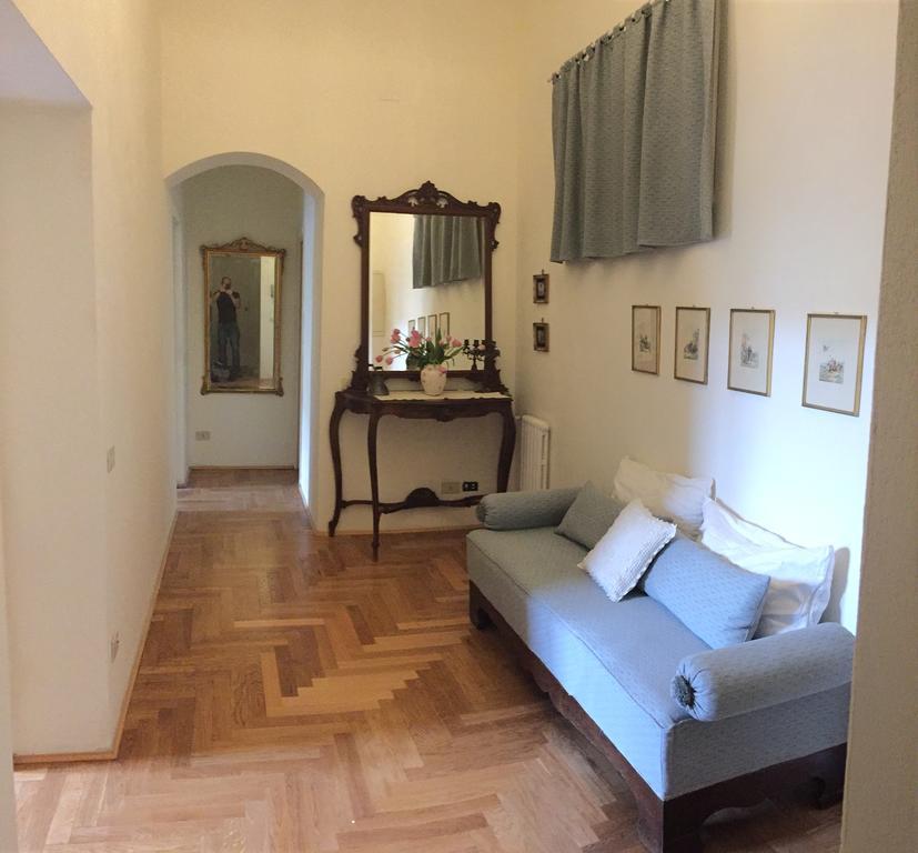 La Casa Degli Specchi Apartment