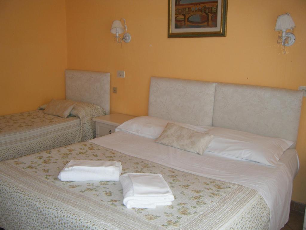 Cordova Hotel 2*