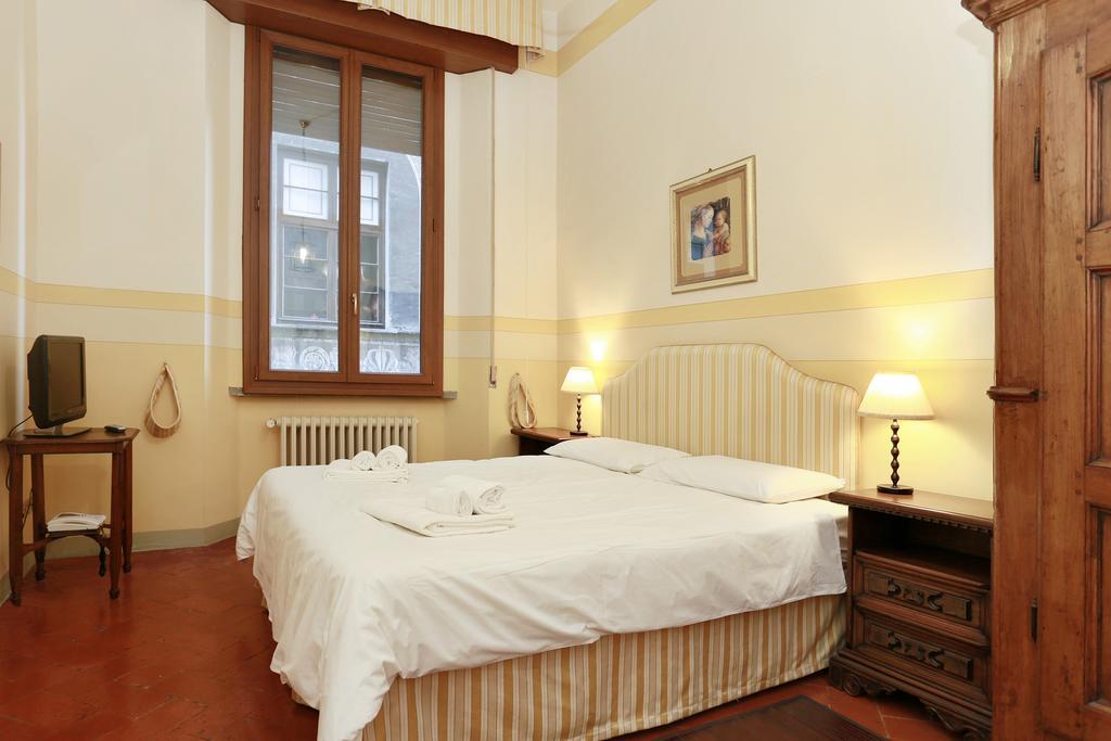 Guest house D'epoca Via Santo Spirito 6 2*