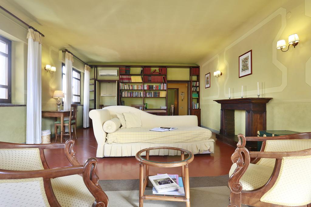 Guest house D'epoca Via Santo Spirito 6 Florence