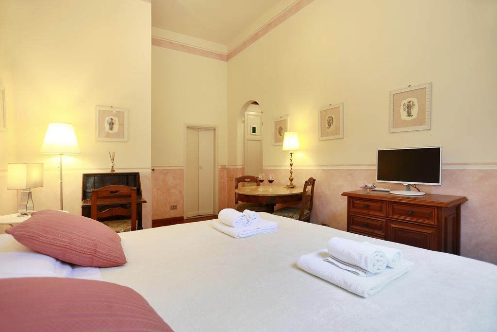 Guest house D'epoca Via Santo Spirito 6