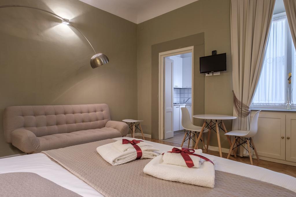 Residenza D'epoca Visacci Bed & Breakfast Florence