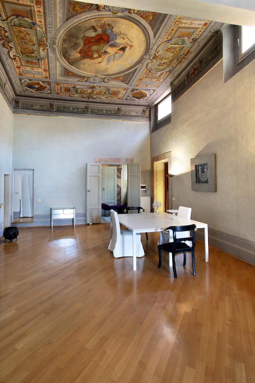 Bed & Breakfast Palazzo Tolomei - Residenza D'epoca