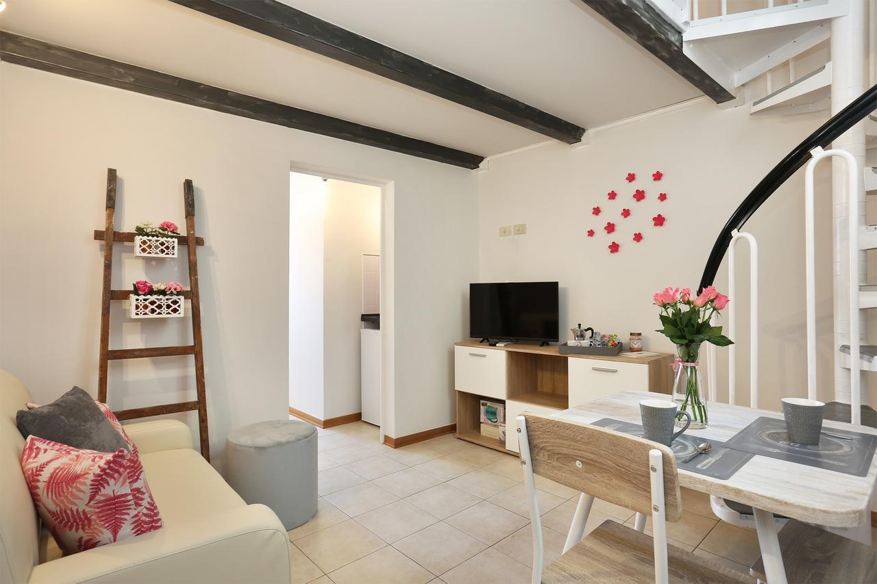 Santa Monaca 23 - Sweet Dreams In Florence