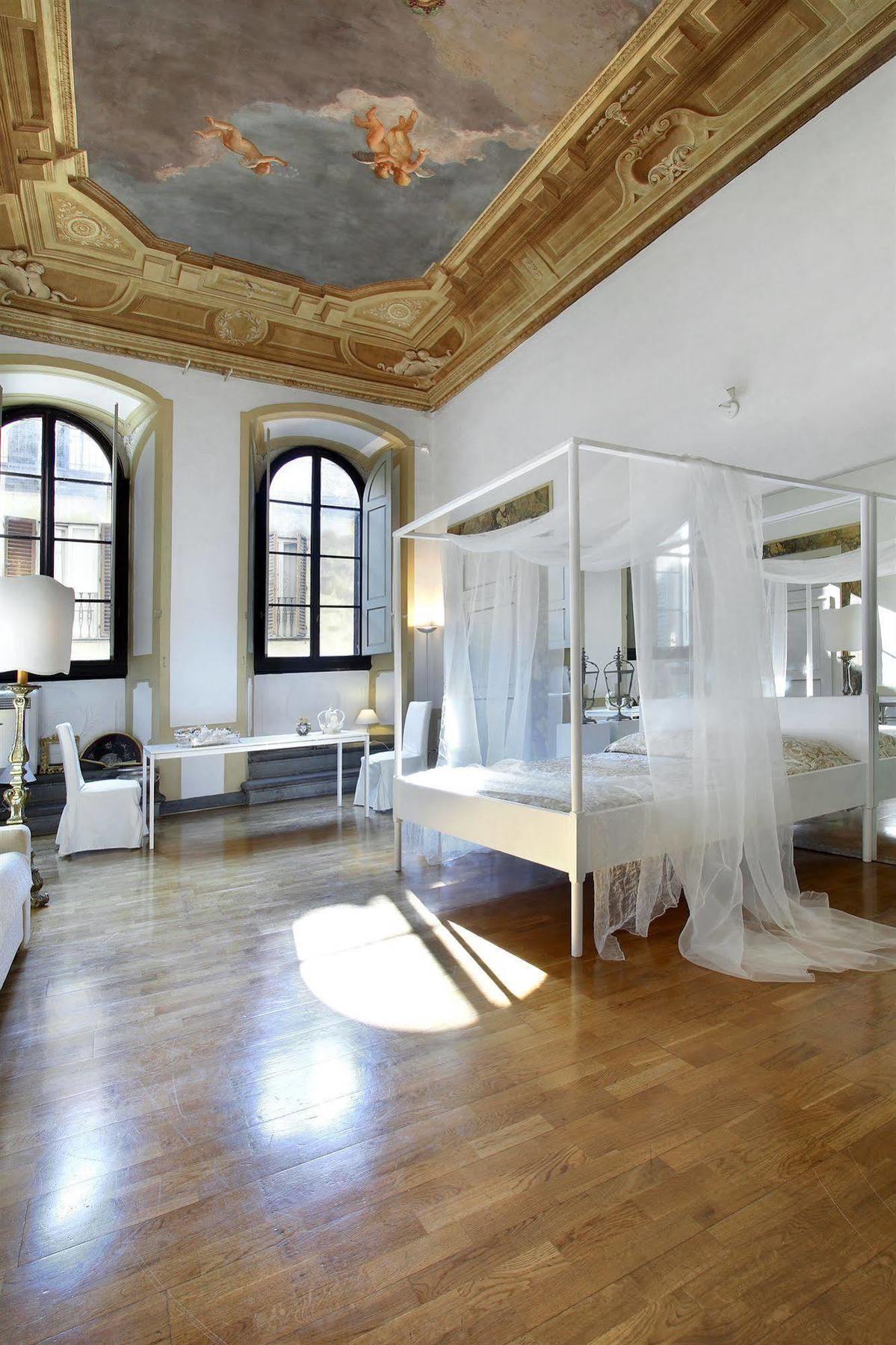 Palazzo Tolomei - Residenza D'epoca Bed & Breakfast