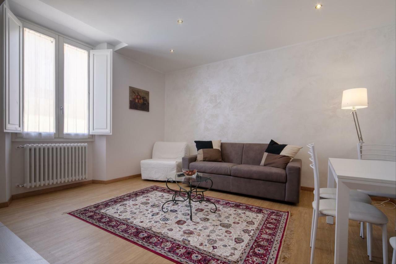 Modern Duomo View By Mmega Apartment Florence