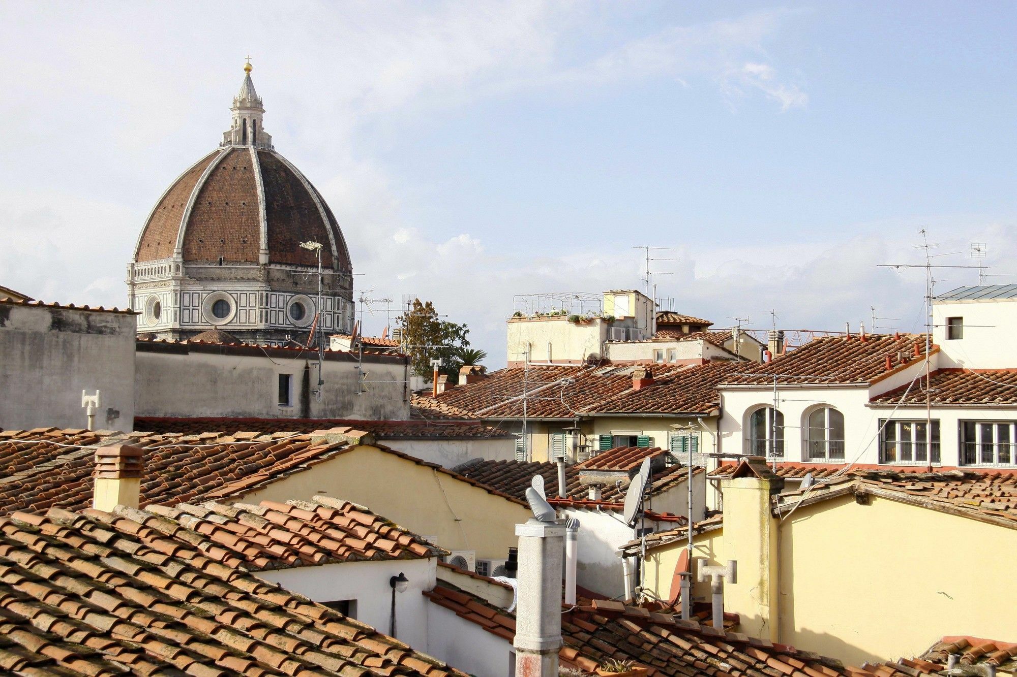 Claudia With View In Florence