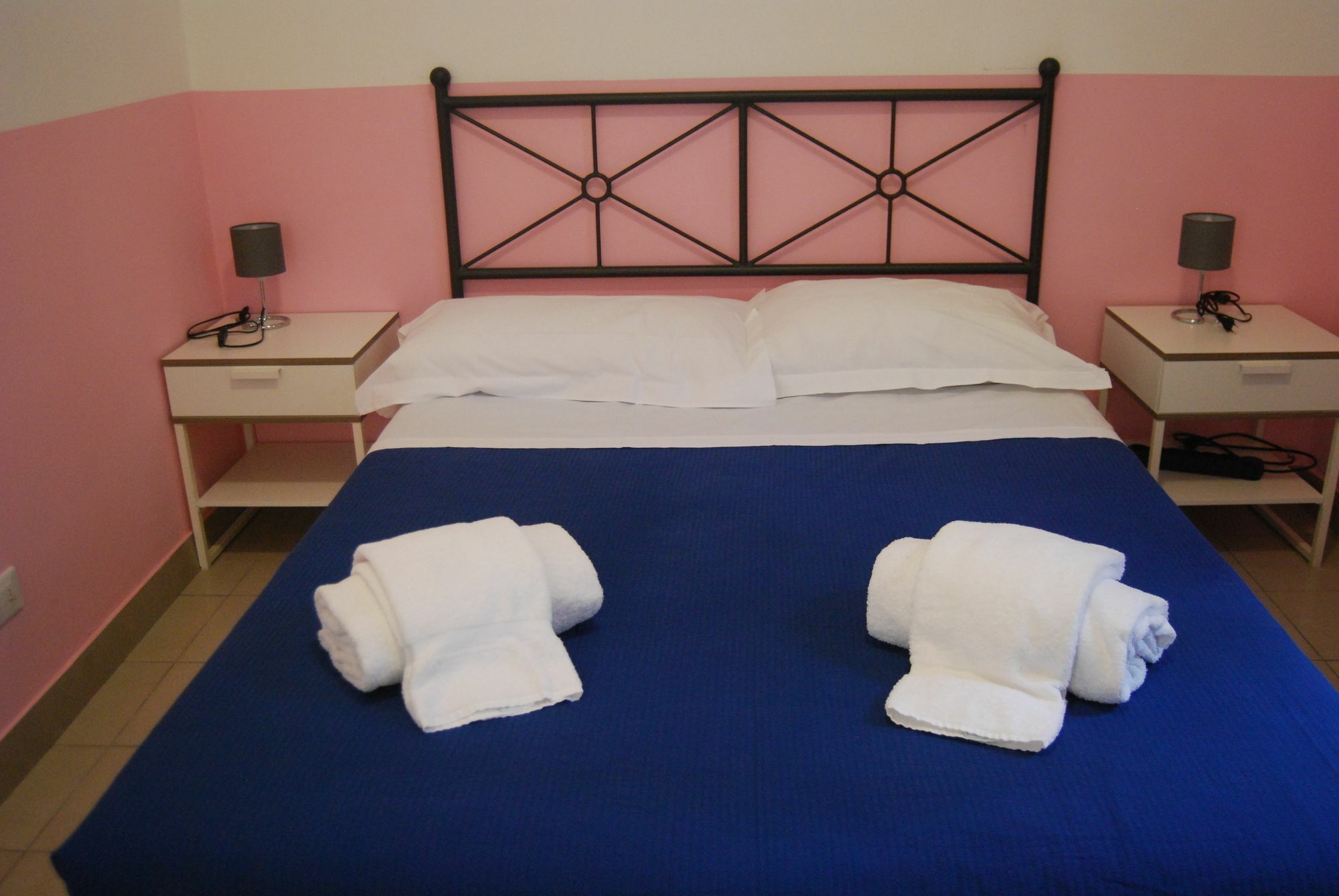 Golden Dream Bed & Breakfast 3*