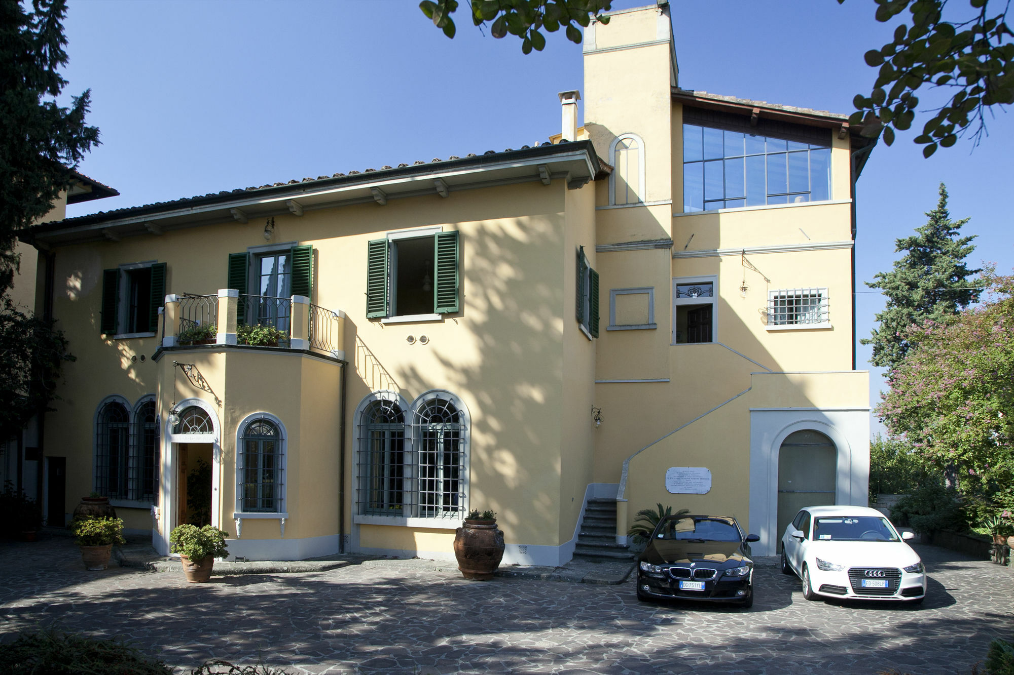 La Sosta 2*