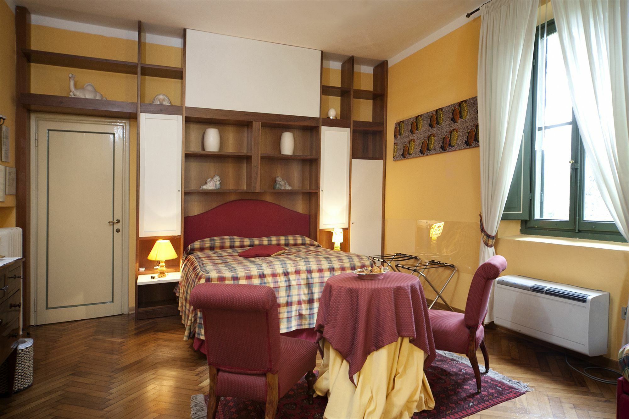 La Sosta Bed & Breakfast 2*