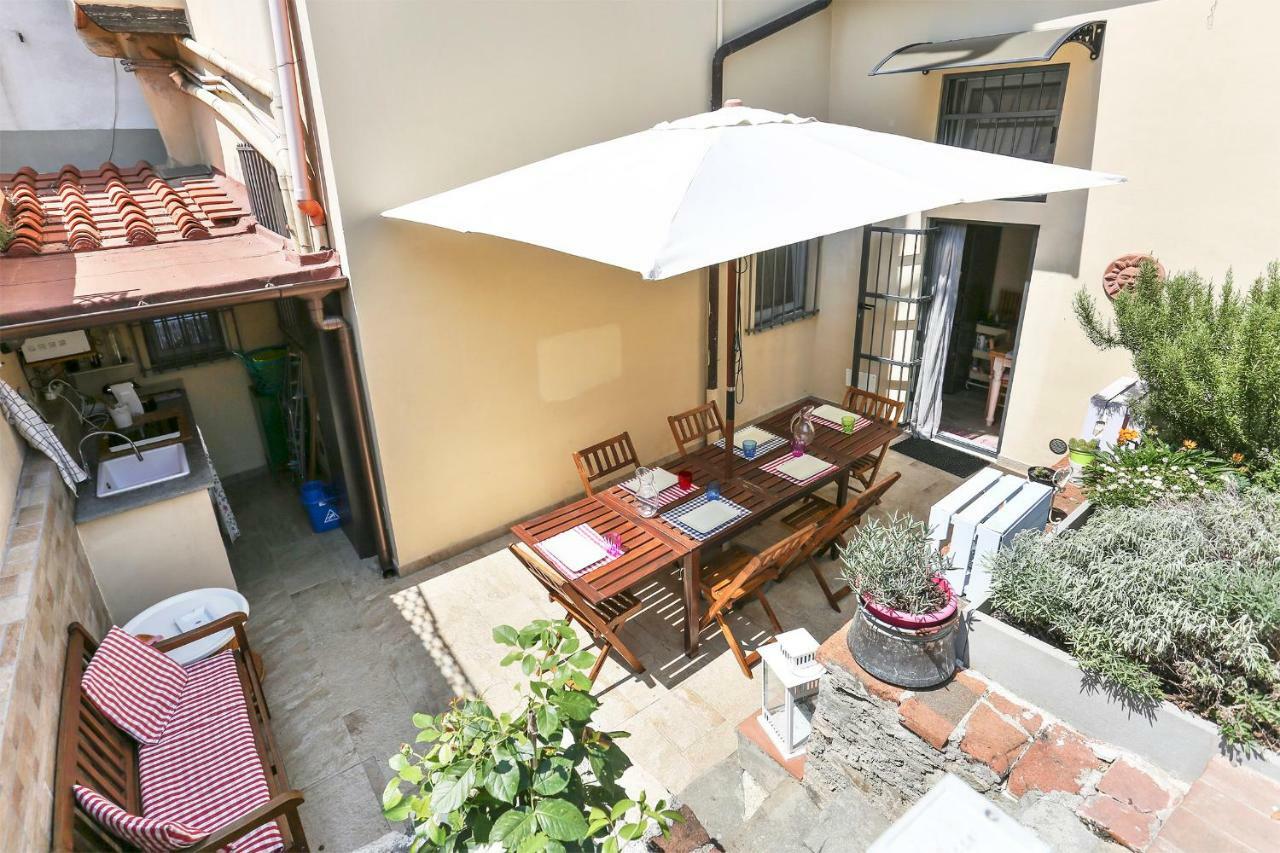 House 448 * Florence