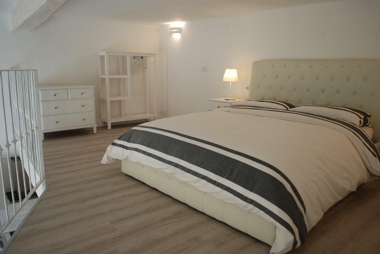 Berardi Palace - Vigna Nuova Loft Florença