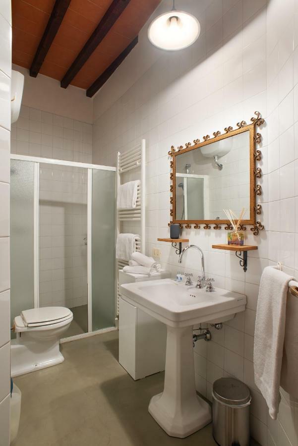 Unique With Private Terrace And Gothic Details Appartement Florence