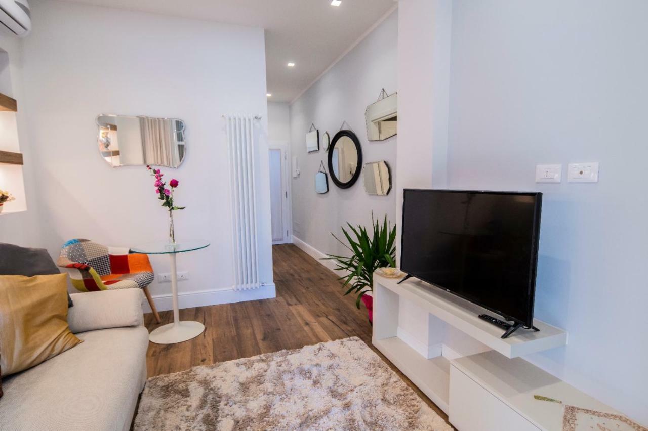 Oltrarno Lily Apartment *