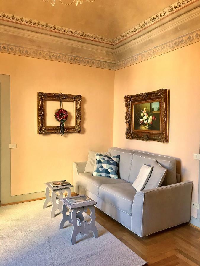 La Casa Degli Specchi Apartment *