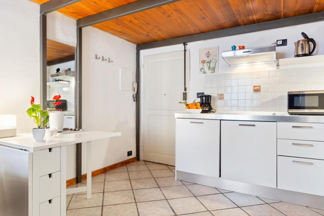 Modern Flat - 3 Mins From Duomo Square Apartment *