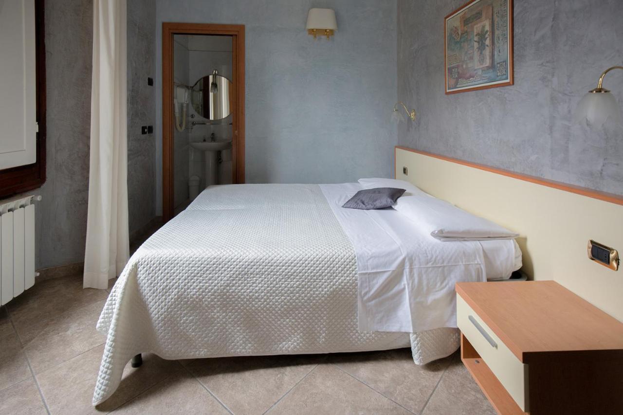 Hotel Angelica 2*