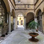 Penthouse With Big Terrace Duomo View