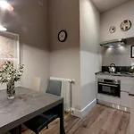 Neri Apartment