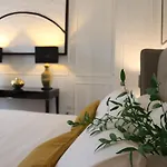 Calzaiuoli3 Luxury Flat In The City Center Of Florence