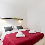 Firenze Nova Comfortable Apartament With Terrace