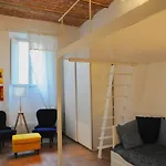 Bilocale In Centro - Barthy Apartment