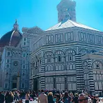 Unique & Beautiful Bedroom In Central Of Florence